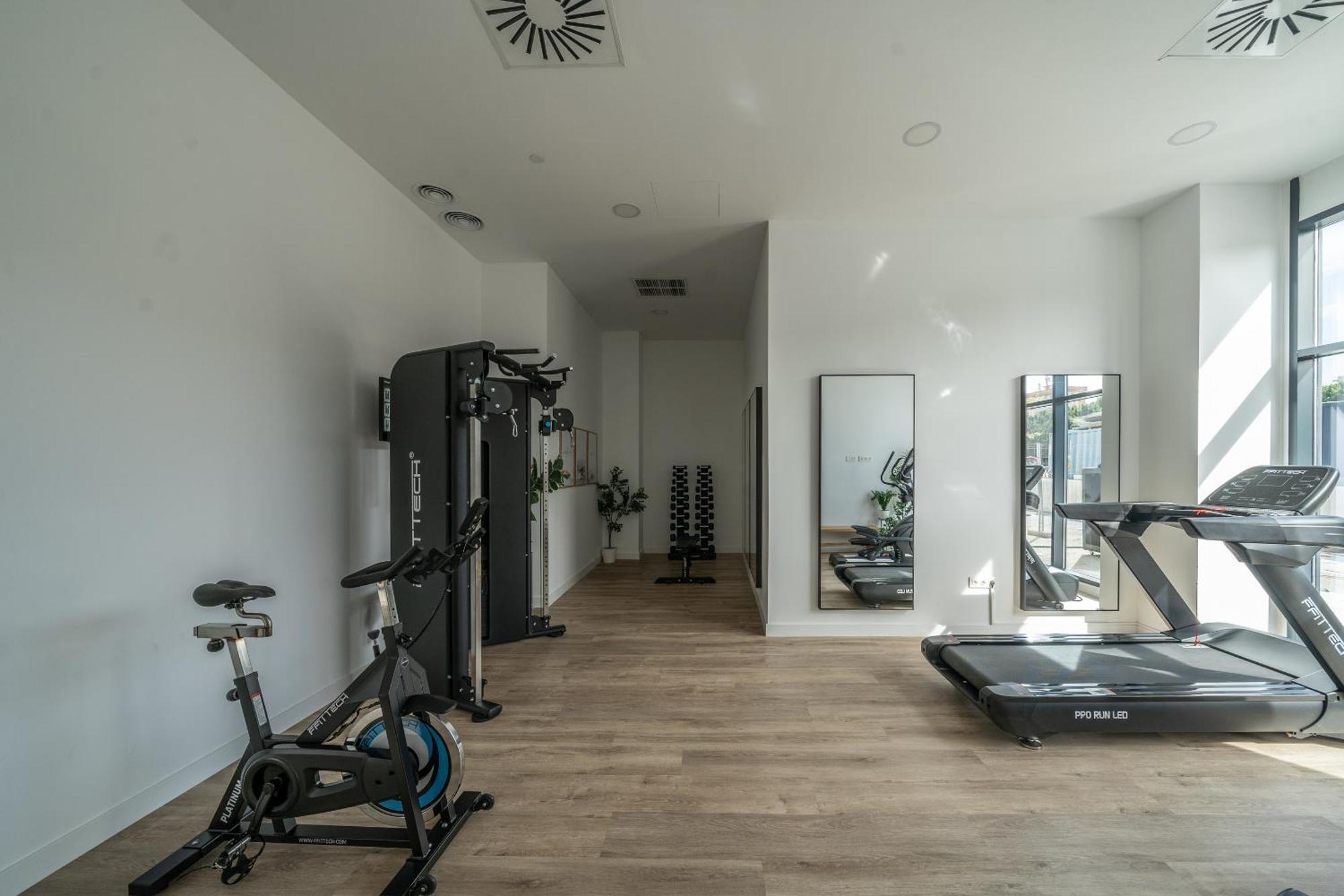 Xpce Urban 9 Skyline - Parking Free *