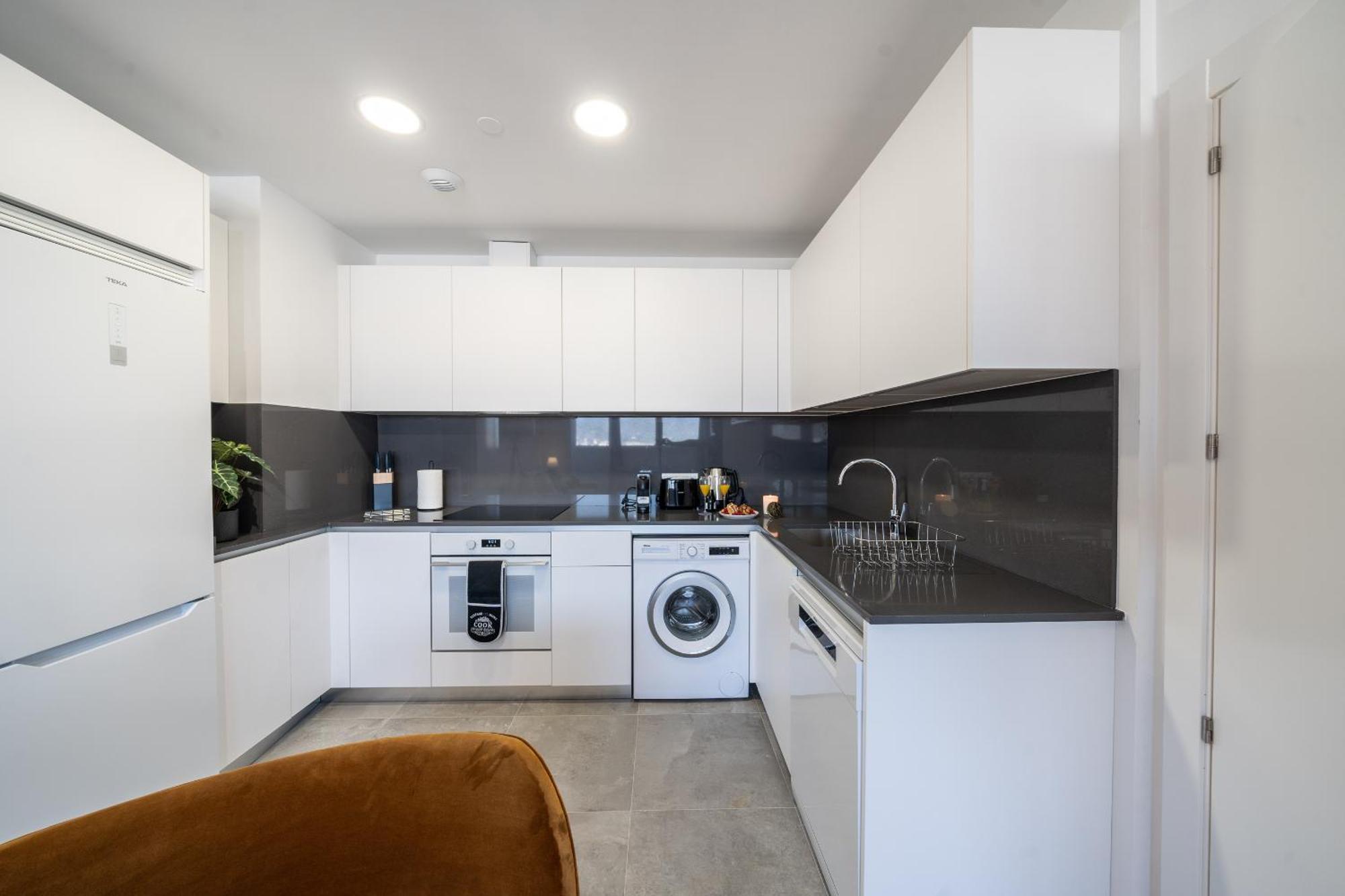 Xpce Urban 9 Skyline - Parking Free Apartment Málaga