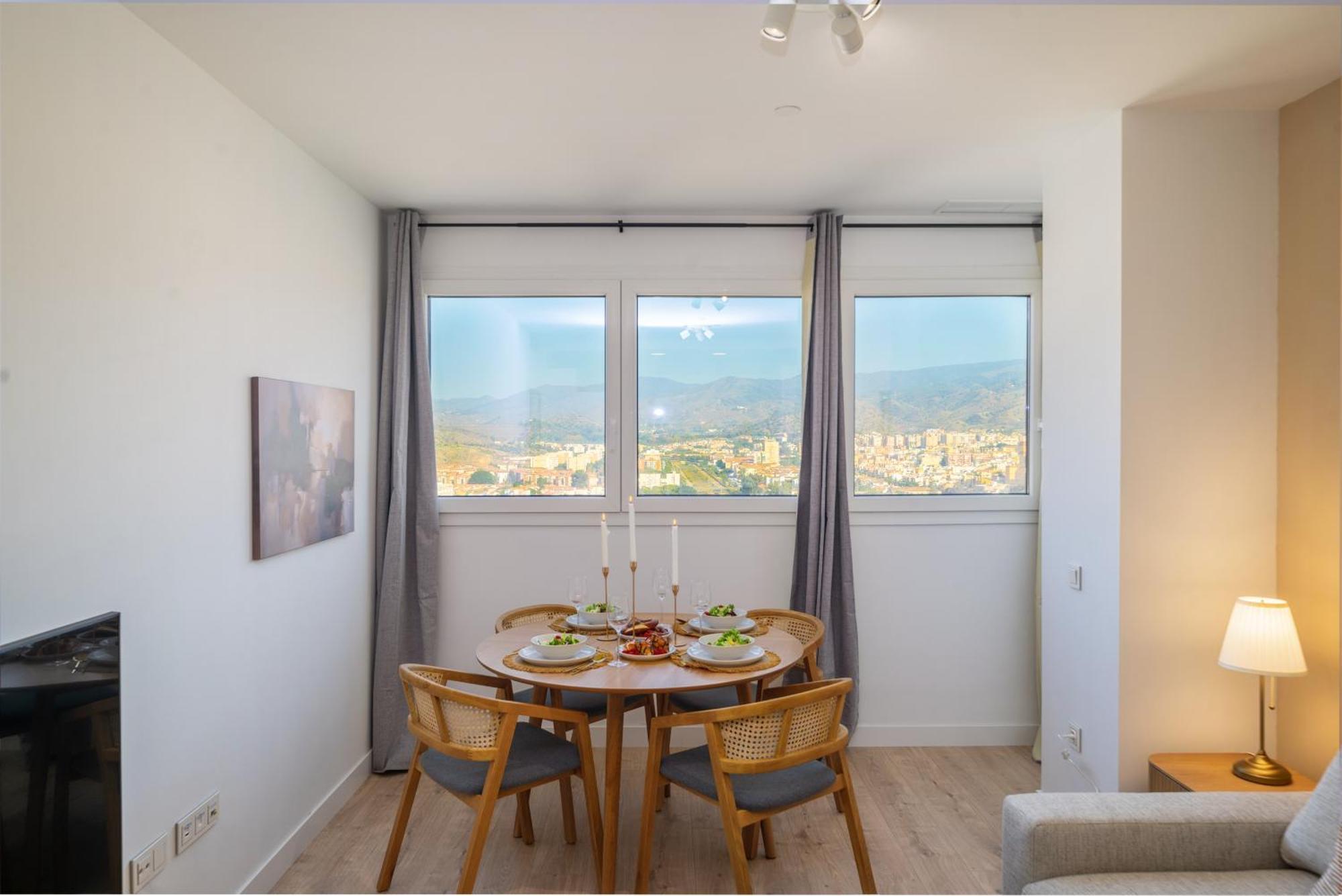 Xpce Urban 9 Skyline - Parking Free *