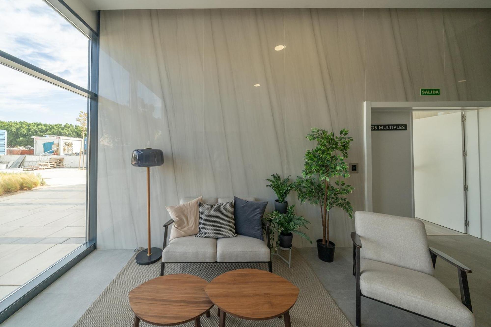 Xpce Urban 9 Skyline - Parking Free
